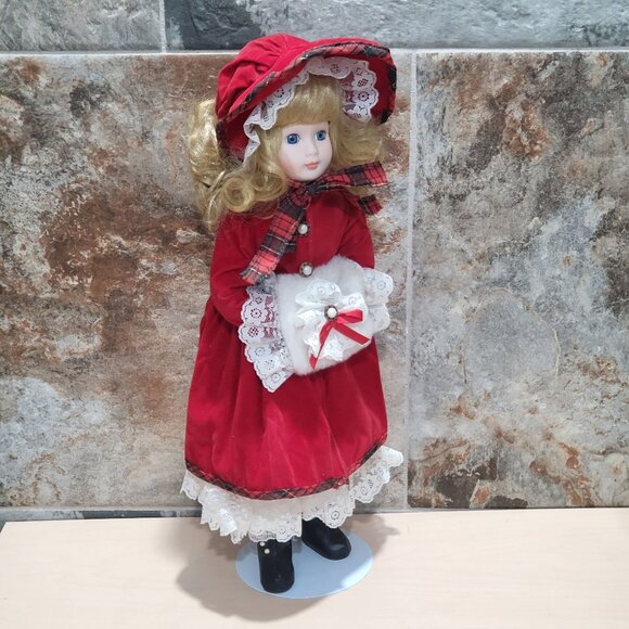 Vintage Porcelain Doll Velvet Red Dress White Lace Muff Hand Warmer - Picture 12 of 14